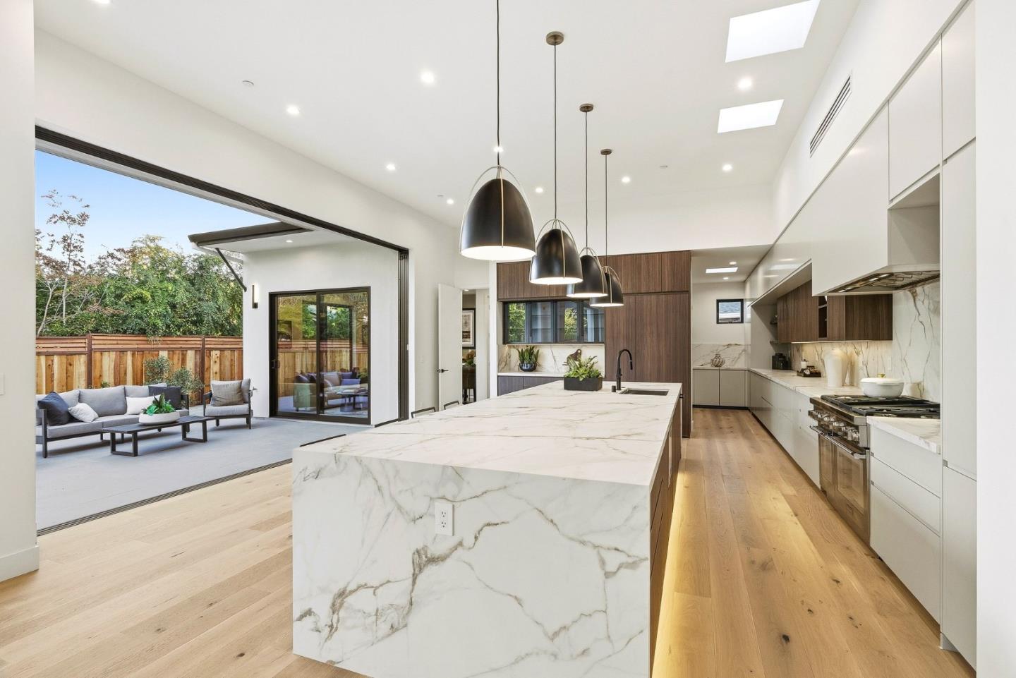 175 Beverly Lane