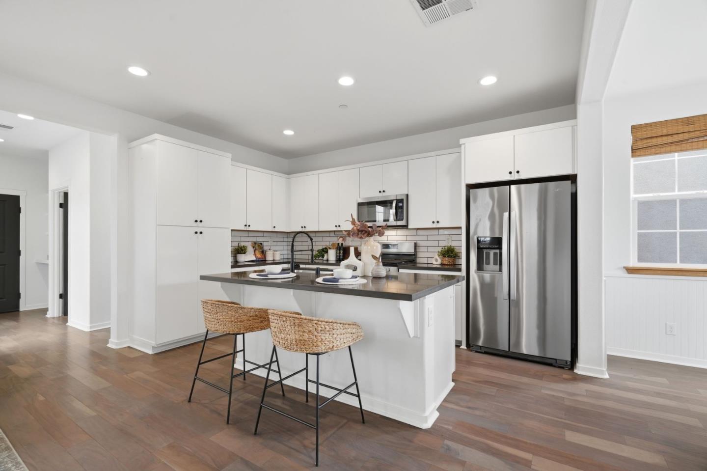 2992 Bonte DR