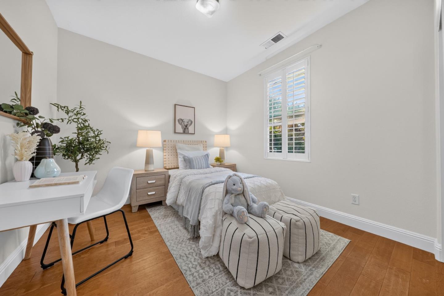 735 Painter CT