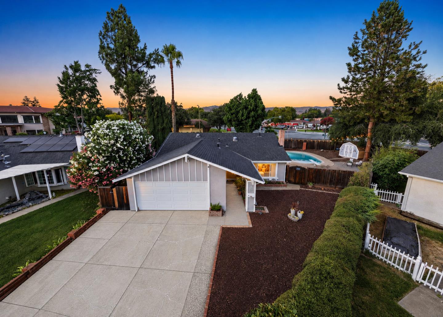 163 Burning Tree DR