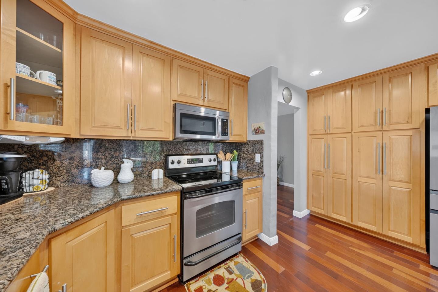 163 Burning Tree DR