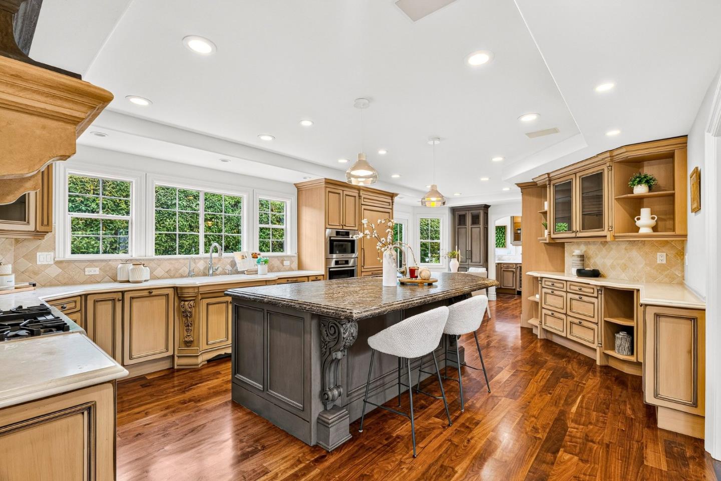 400 Seaview DR