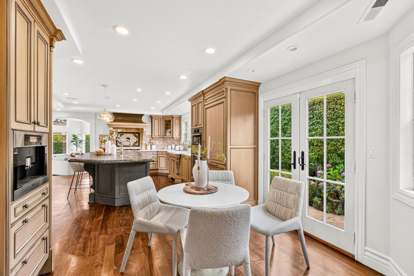 400 Seaview DR