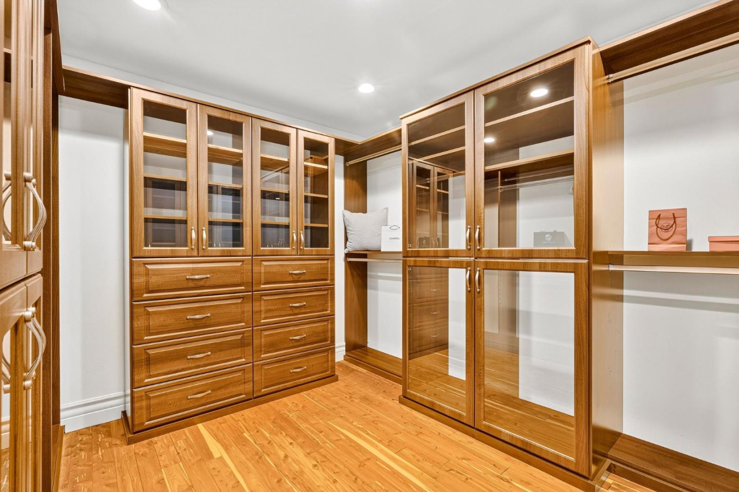400 Seaview DR