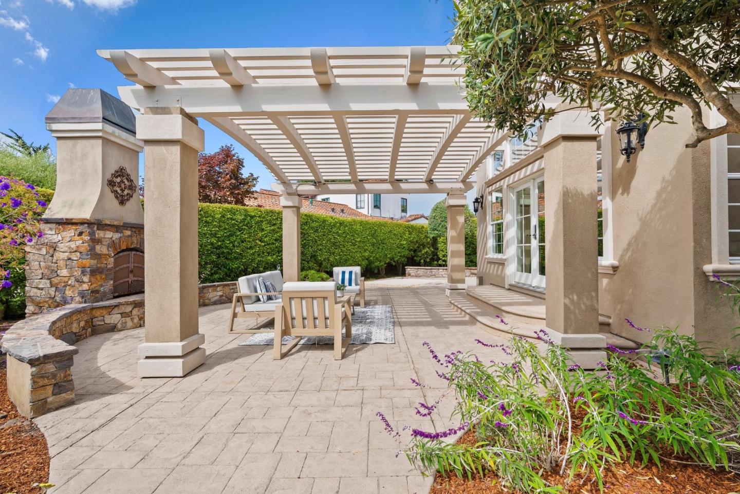 400 Seaview DR