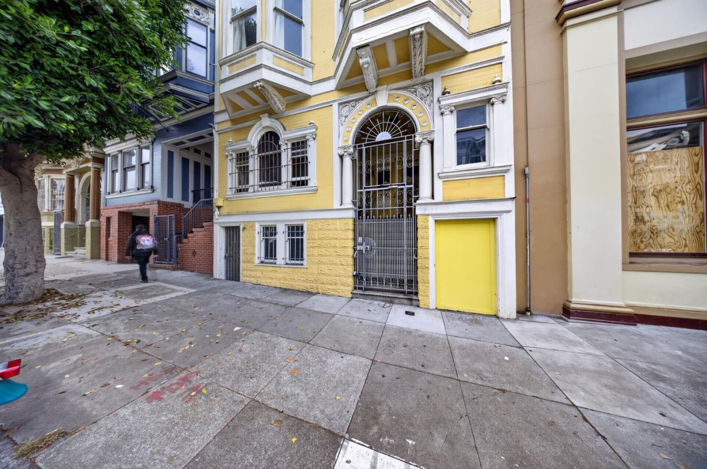 21 Belvedere ST