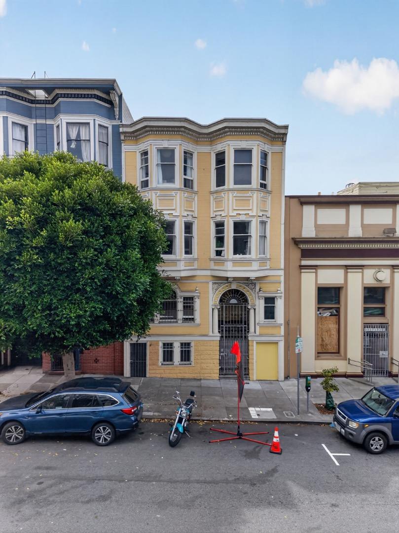 21 Belvedere ST