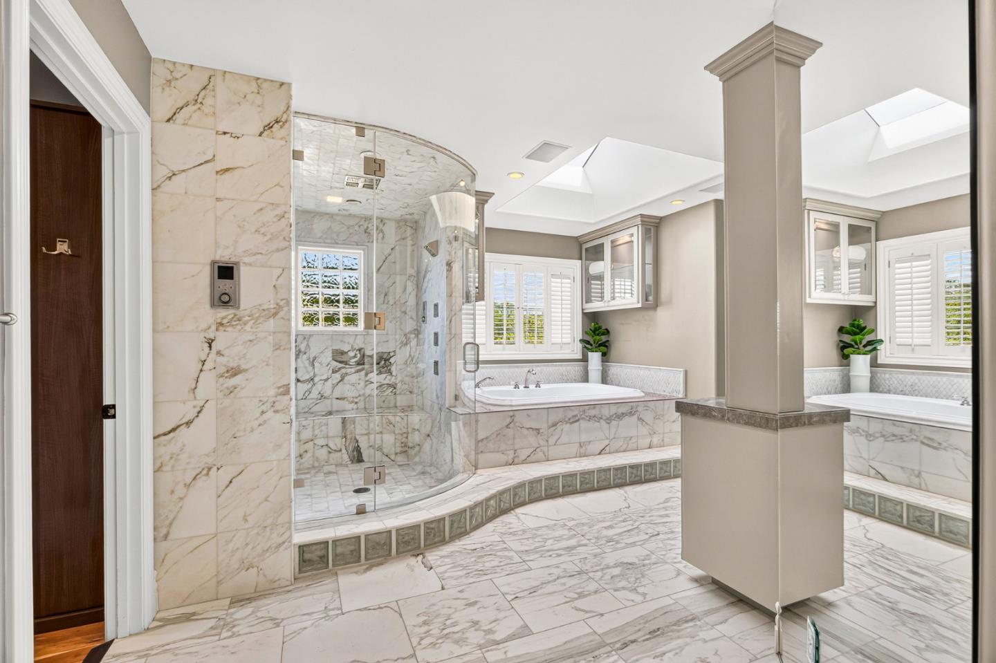 400 Seaview DR