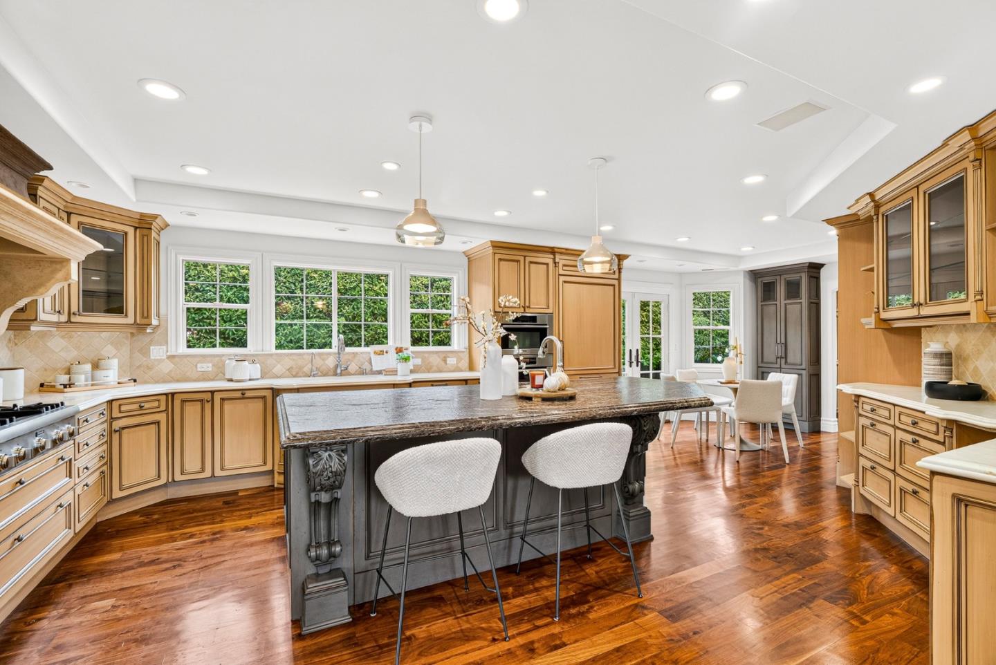 400 Seaview DR