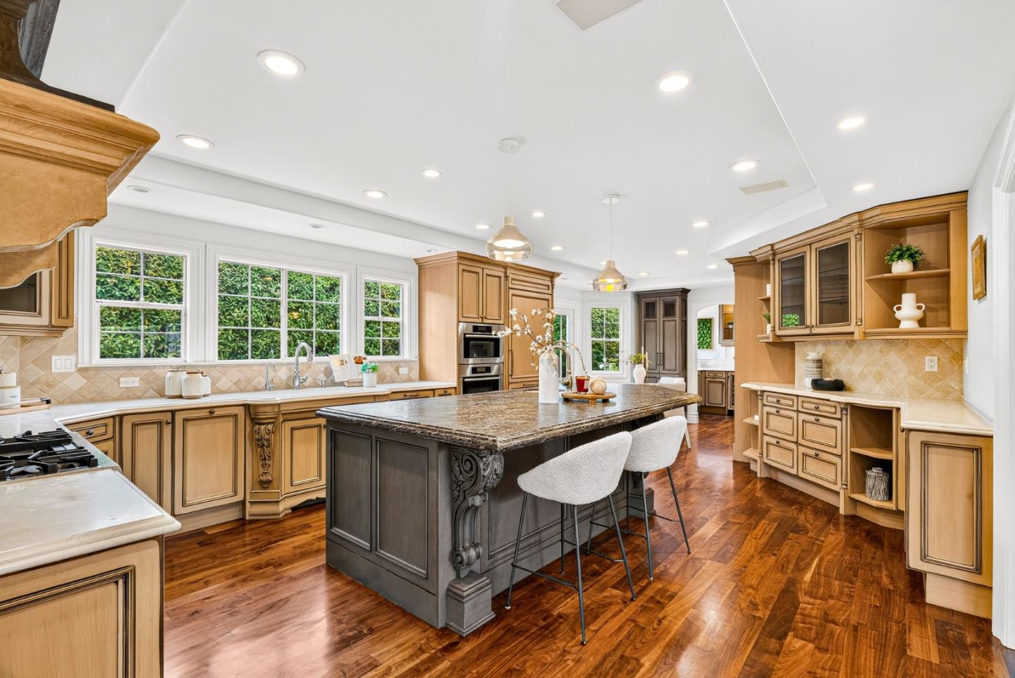 400 Seaview DR
