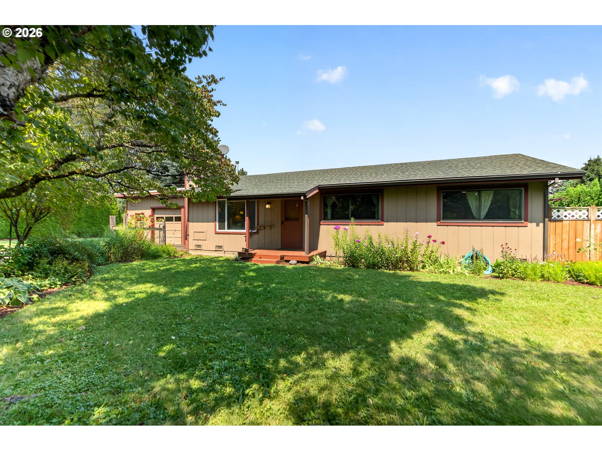 4460 RIORDAN HILL DR