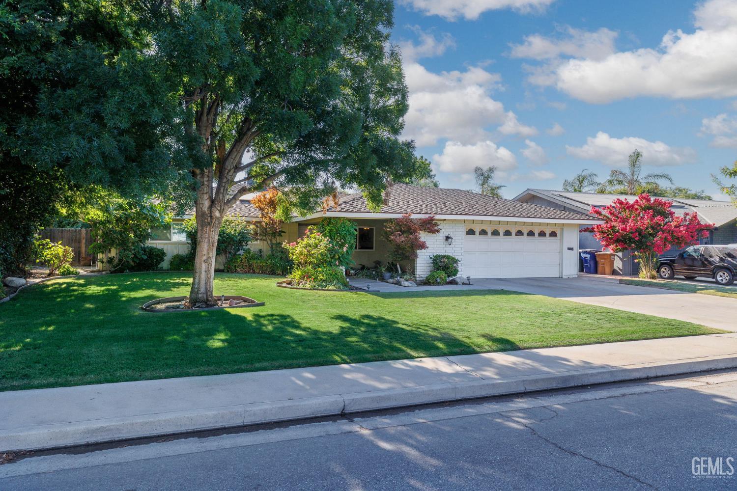 608 Sesnon Street