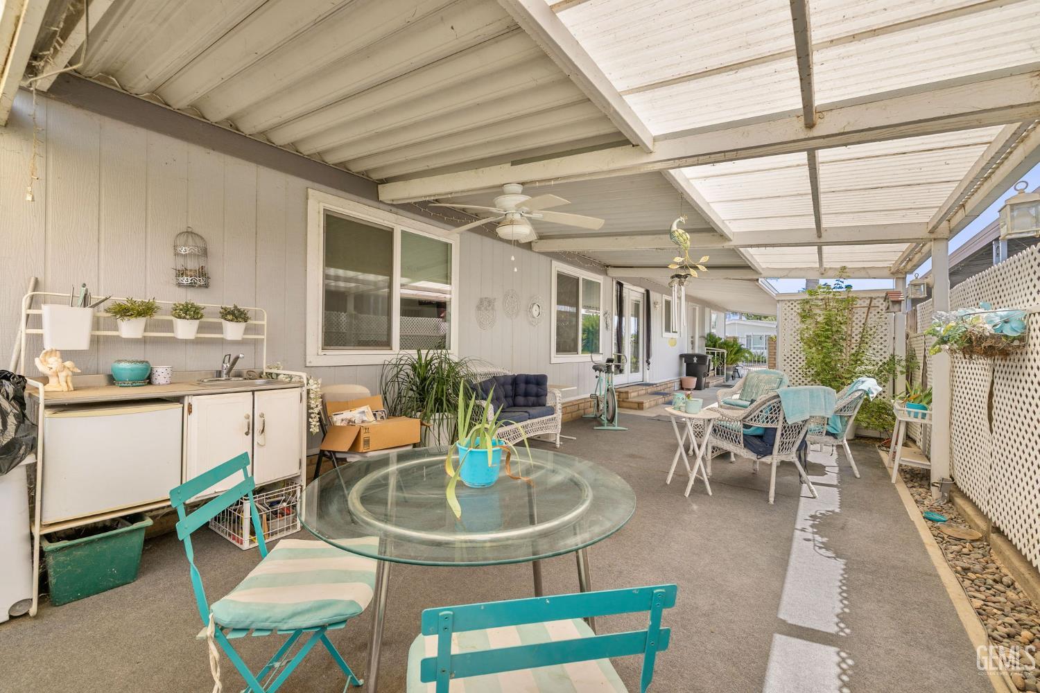728 Underwood Court