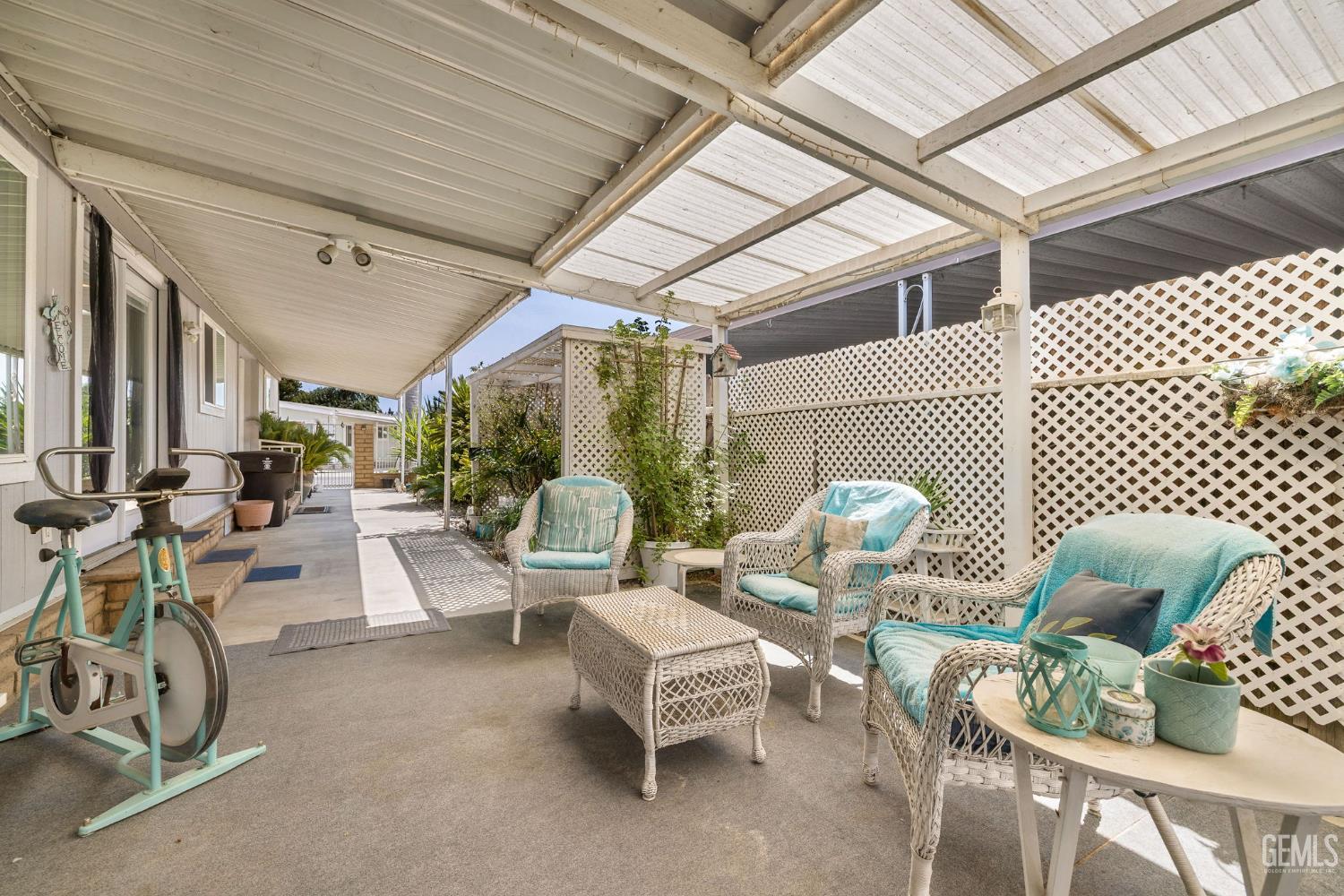 728 Underwood Court