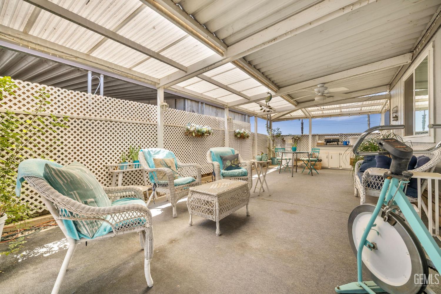 728 Underwood Court