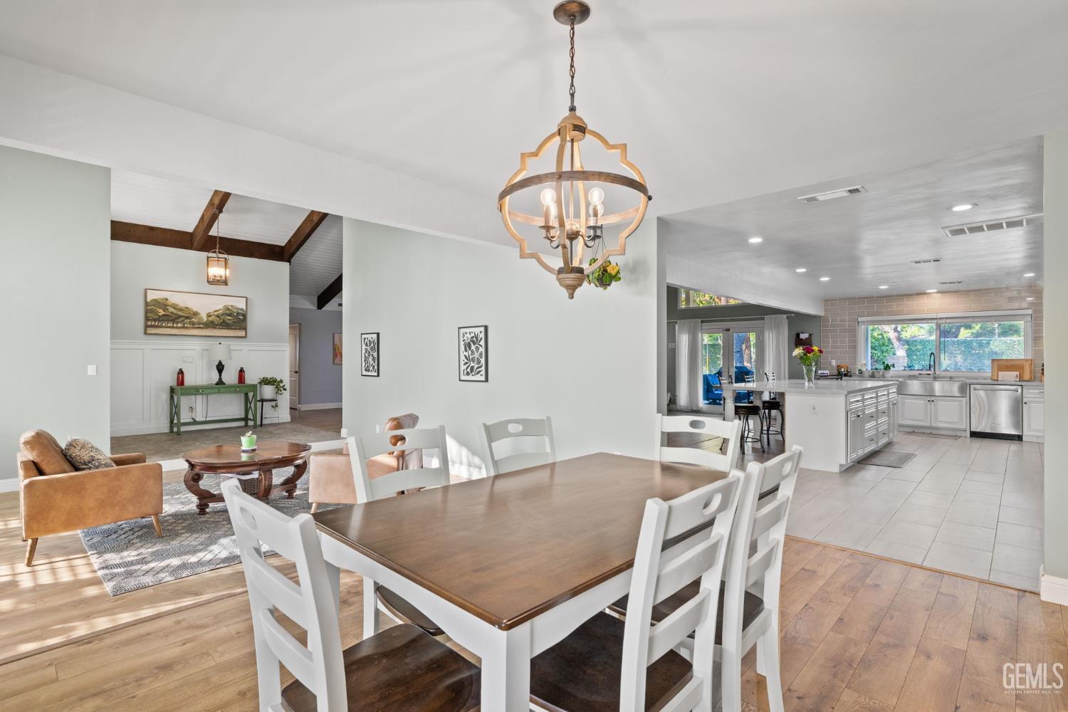 1405 Calle Hermosa