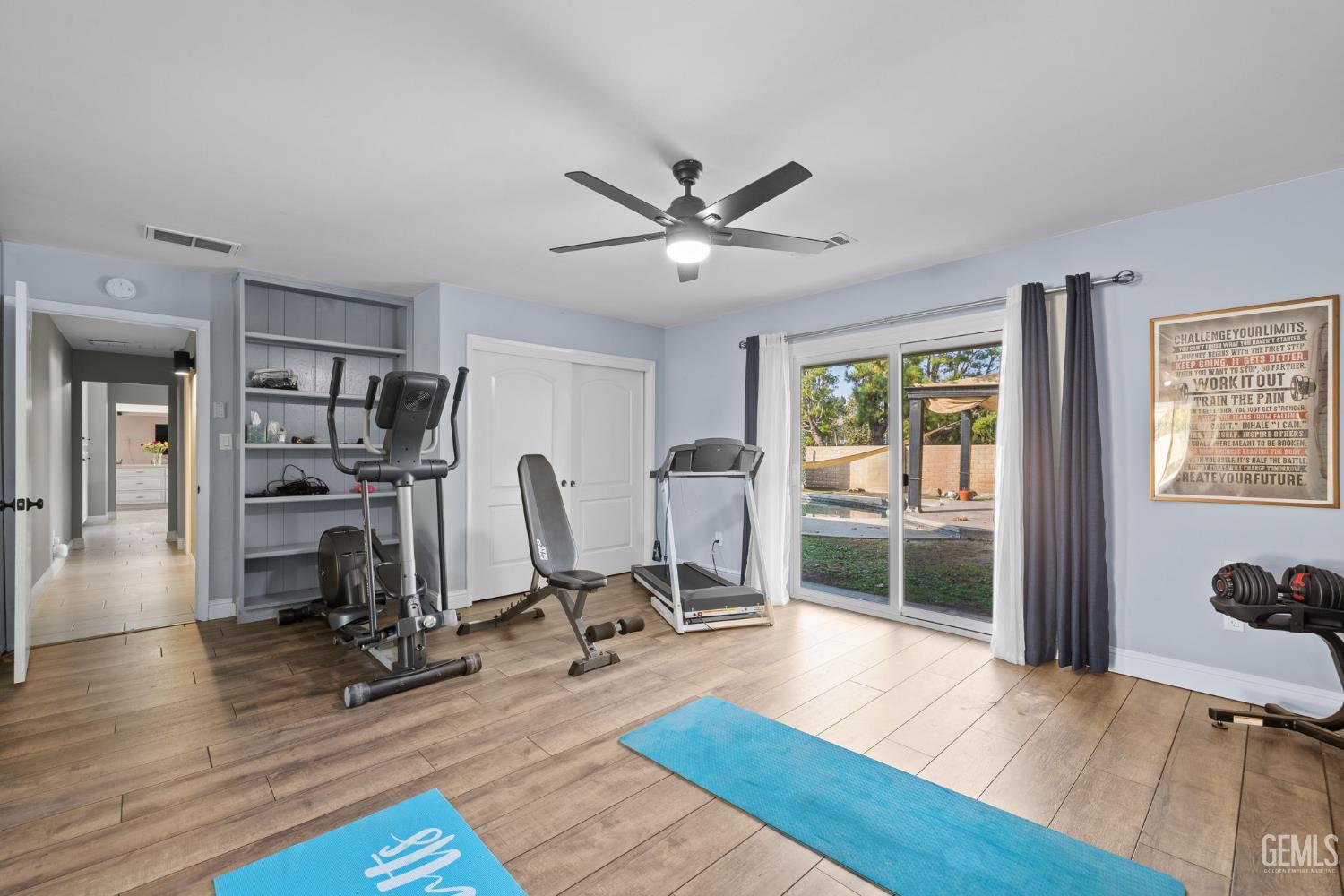 1405 Calle Hermosa
