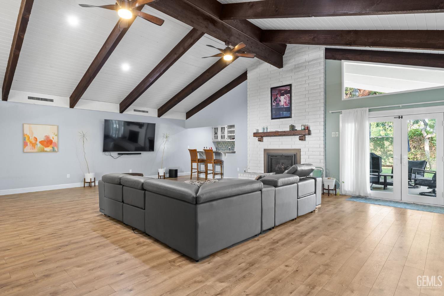 1405 Calle Hermosa