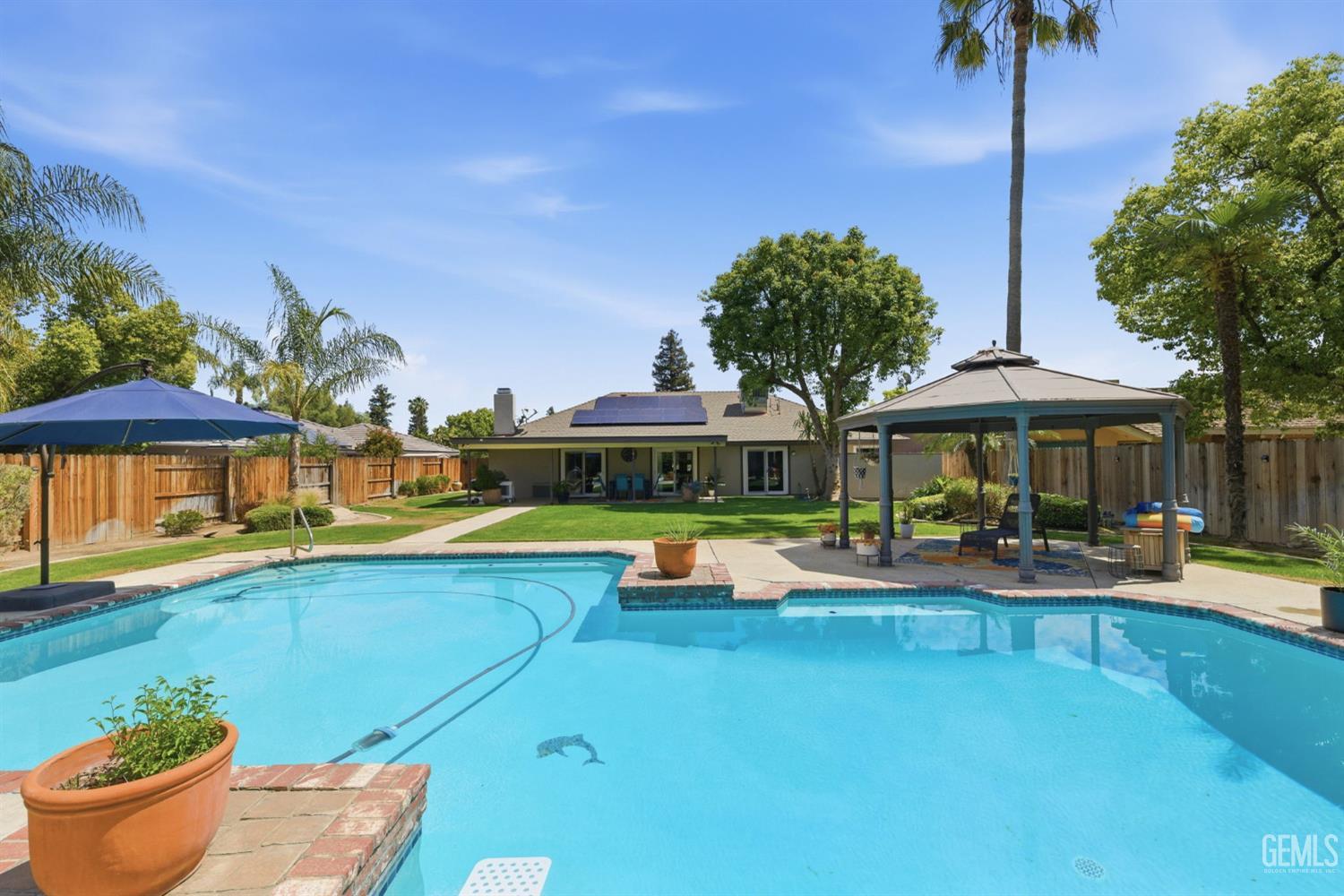 8821 Sierra Oak Drive
