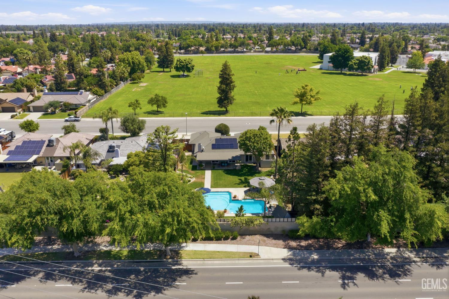 8821 Sierra Oak Drive