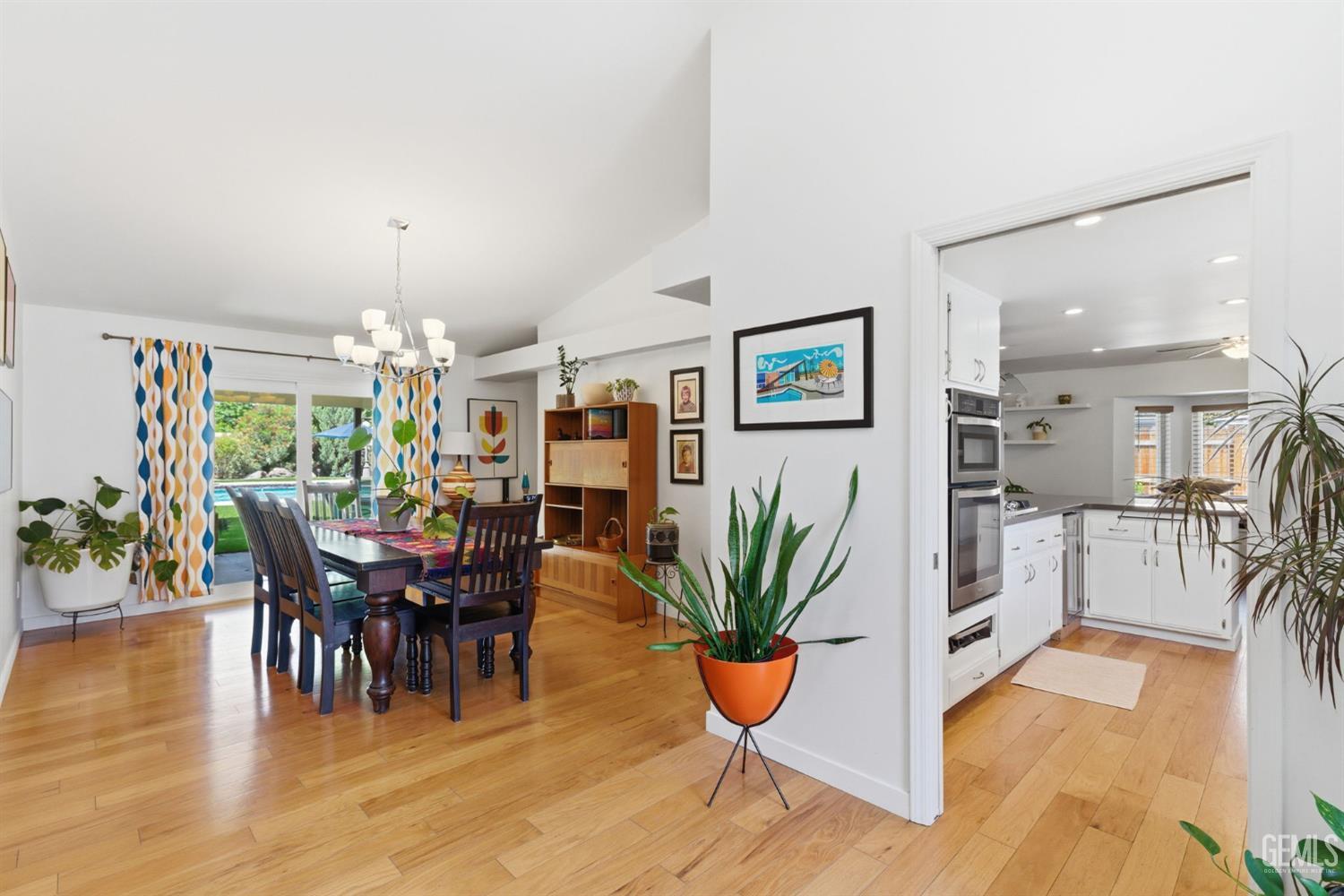 8821 Sierra Oak Drive