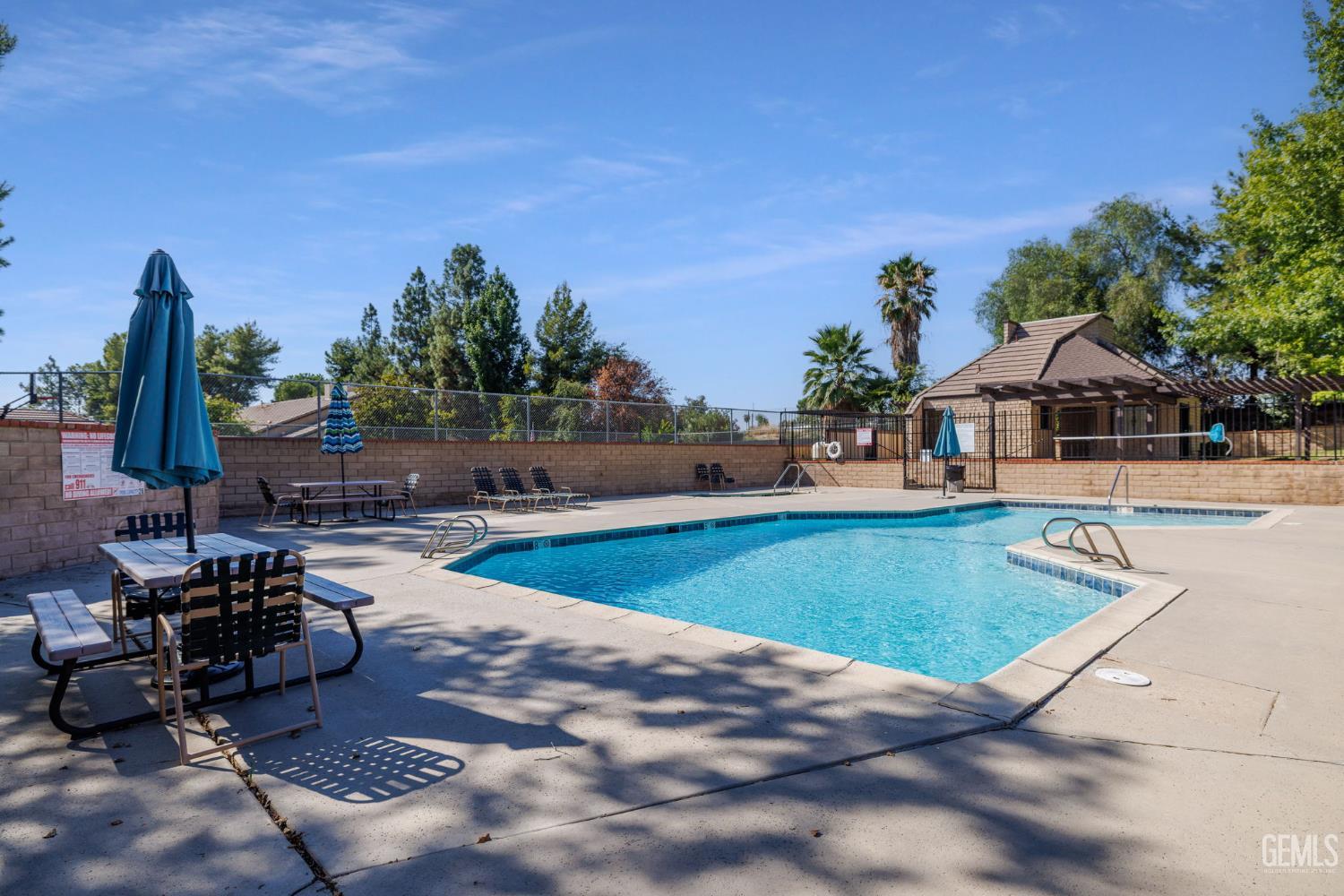 2323 Easthills Drive Unit: 29