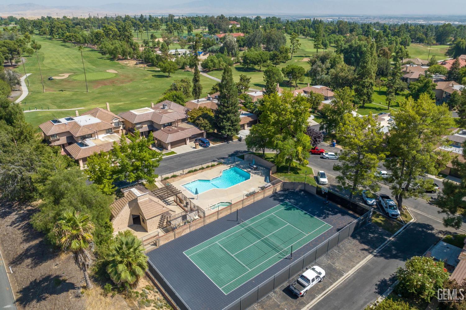 2323 Easthills Drive Unit: 29