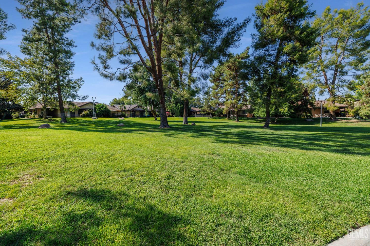 2323 Easthills Drive Unit: 29