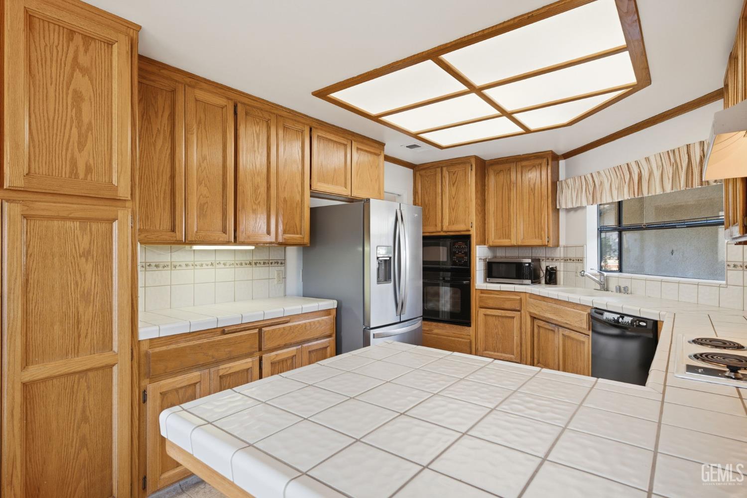 2323 Easthills Drive Unit: 29