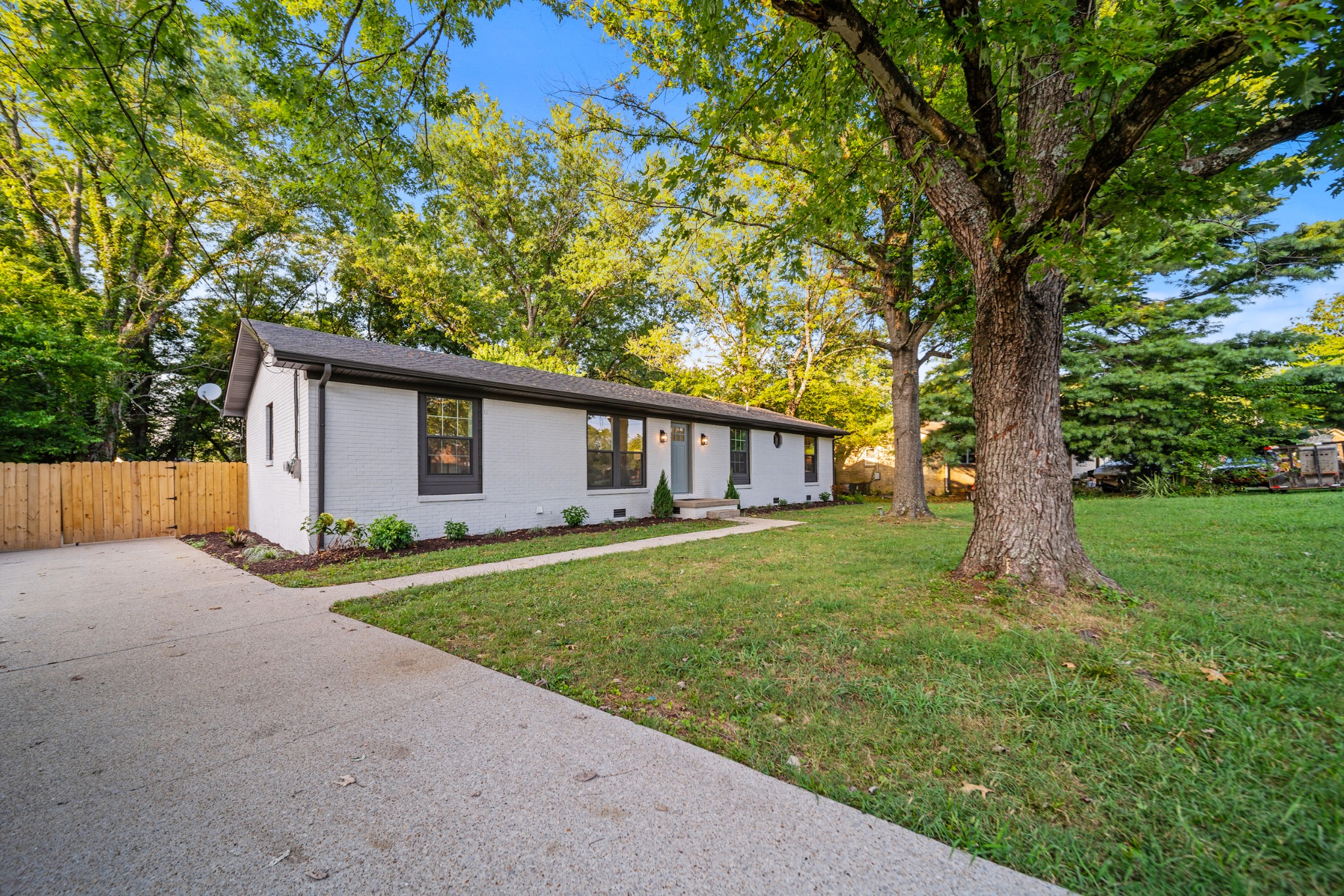 1951 Russell Ct