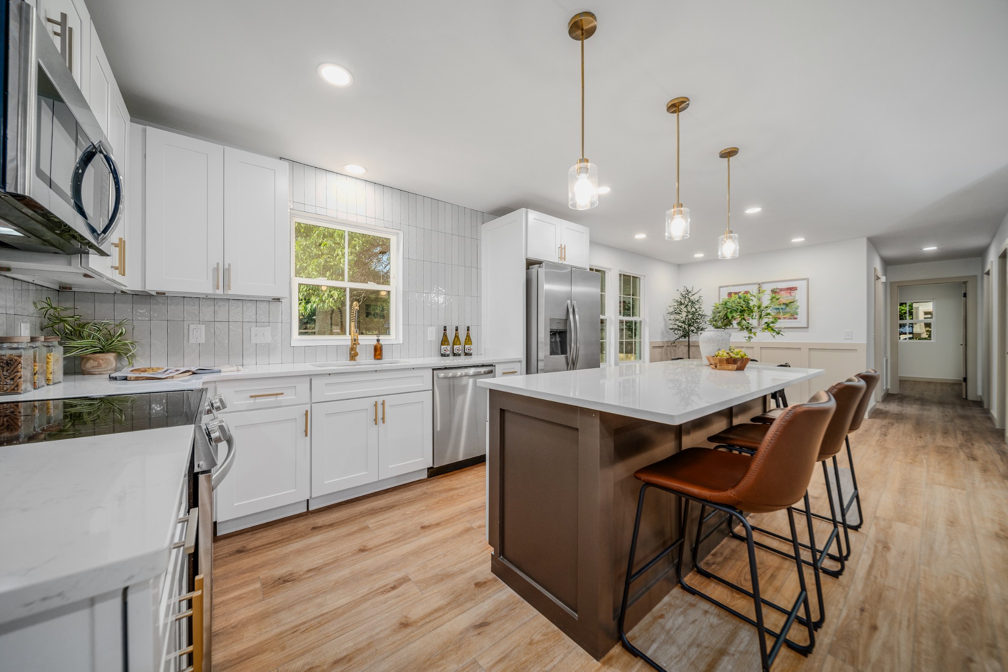 1951 Russell Ct