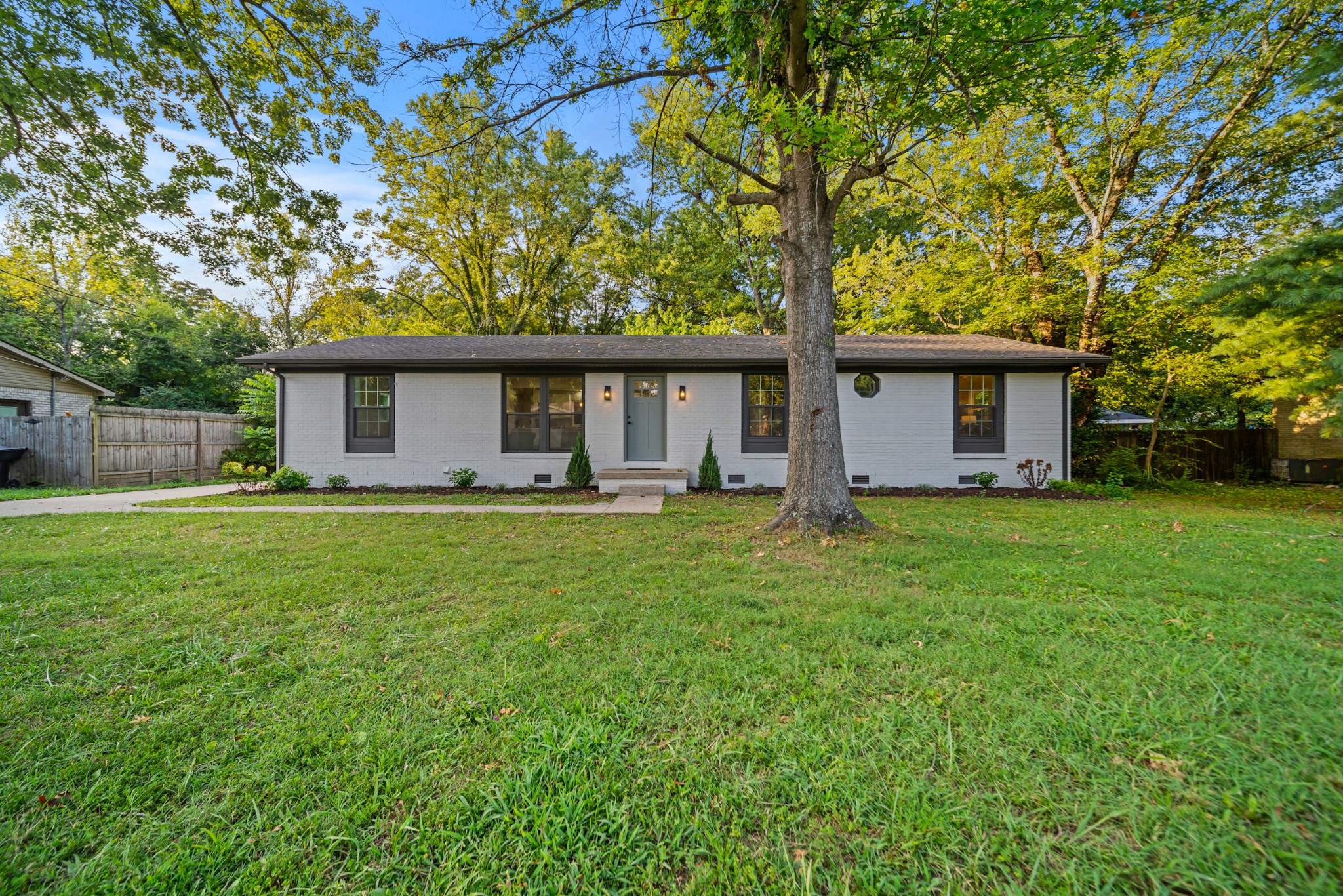 1951 Russell Ct