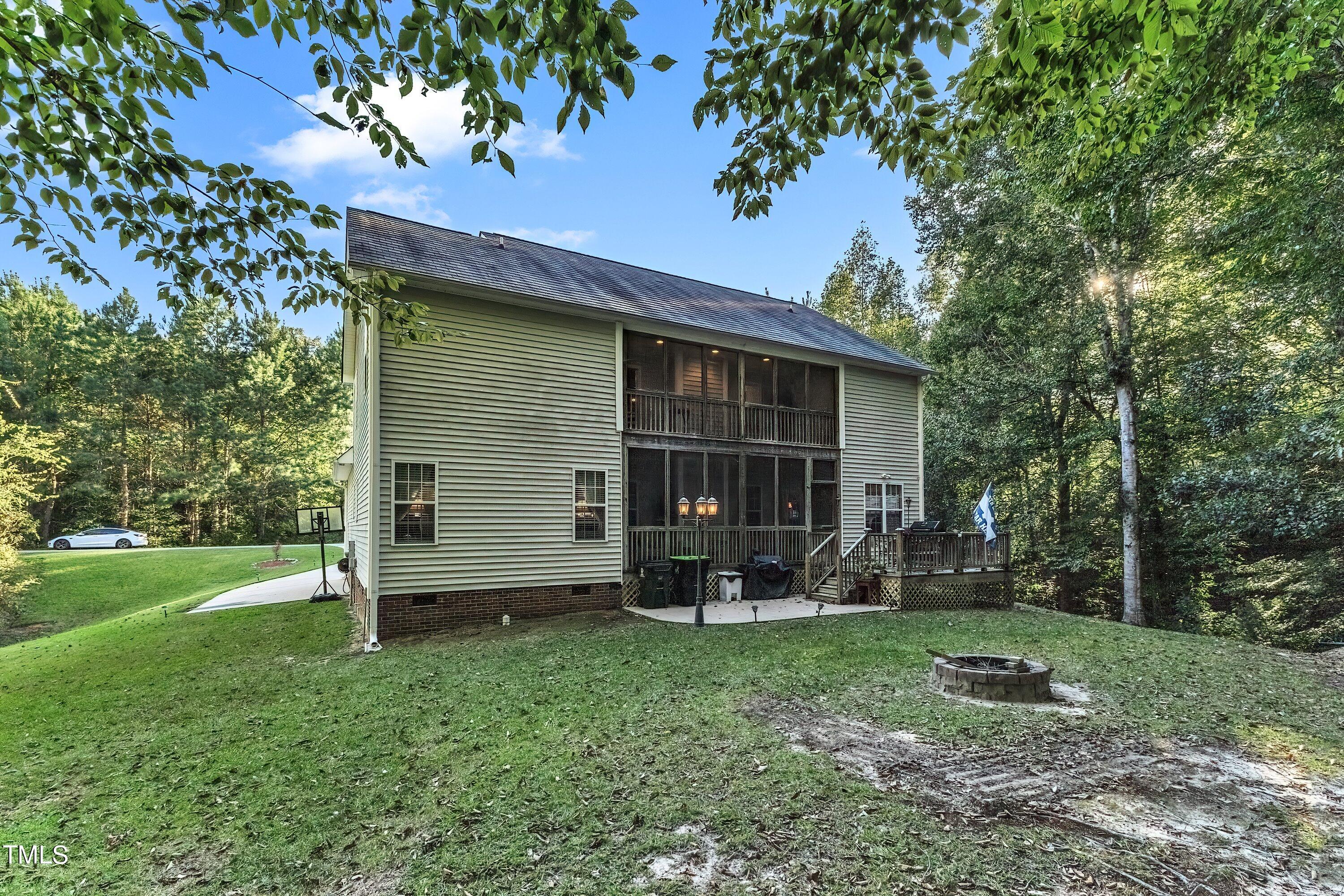 319 River Knoll Drive