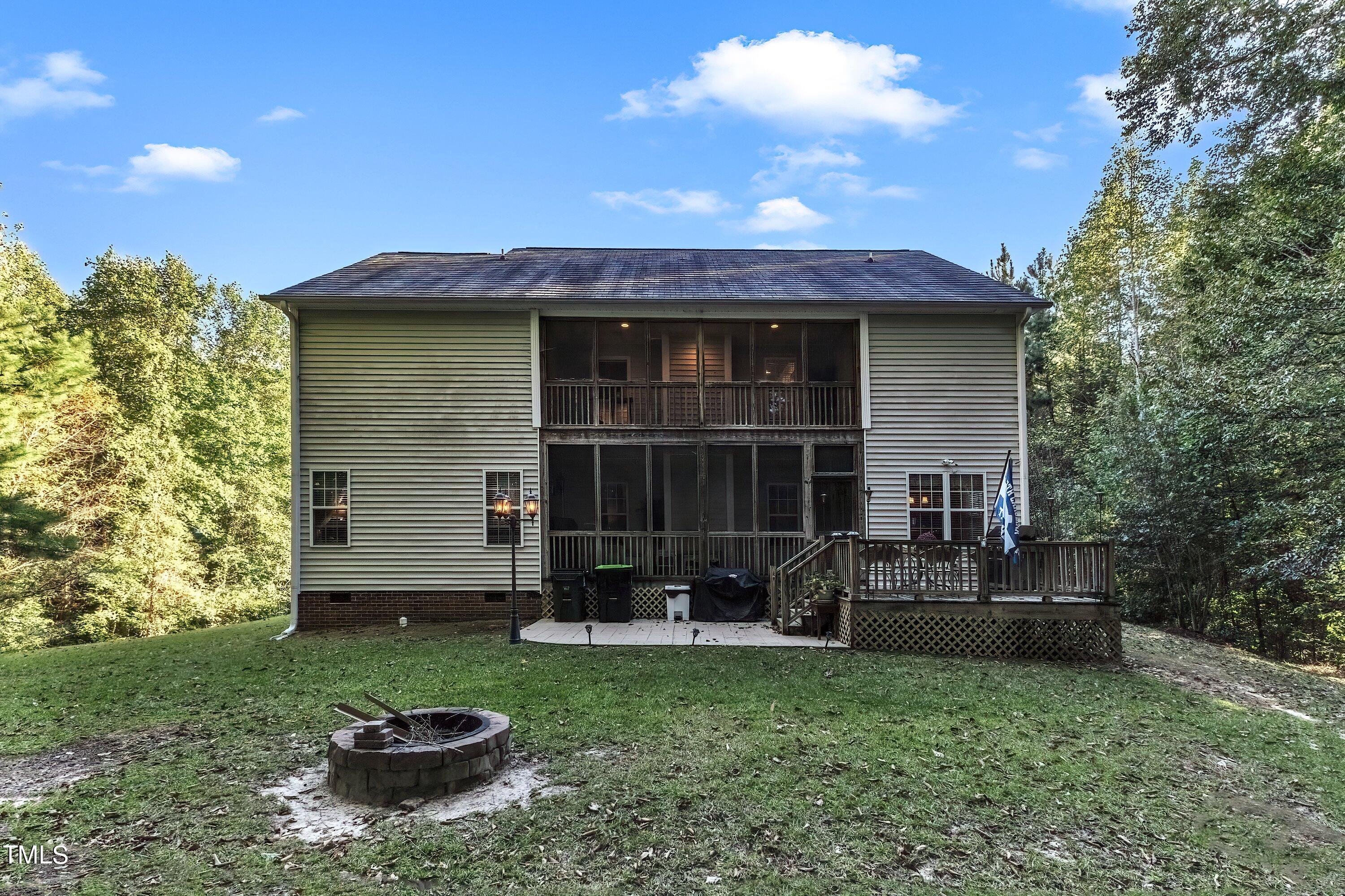 319 River Knoll Drive