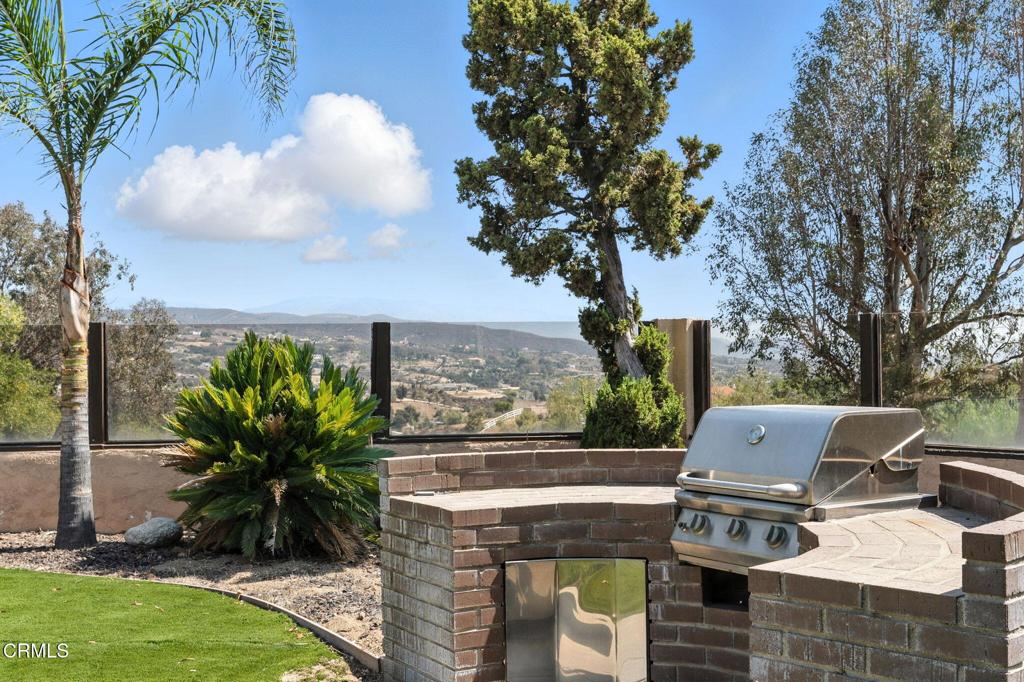 38470 Ave De La Bandolero