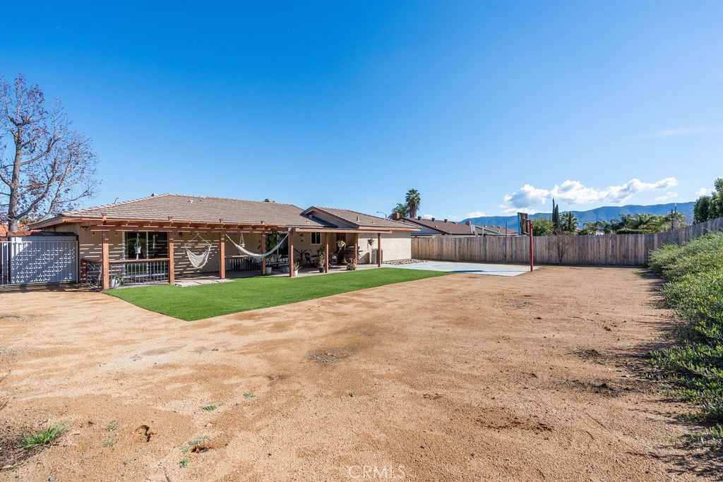 169 S Terra Cotta Road