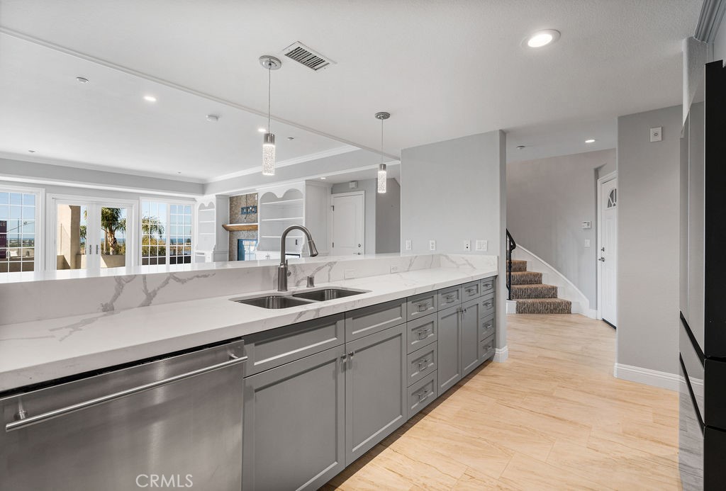 1132 Las Flores Drive