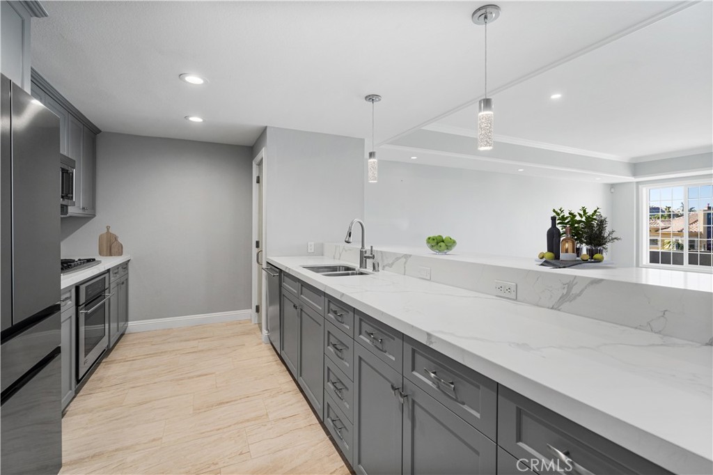 1132 Las Flores Drive