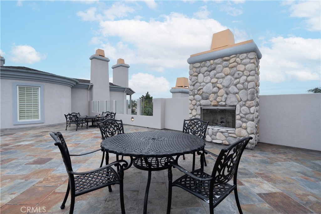 1132 Las Flores Drive