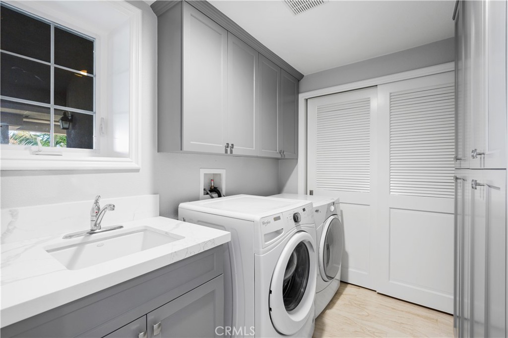 1132 Las Flores Drive