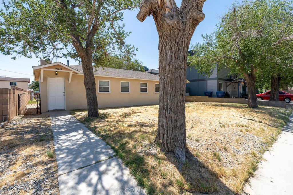 45122 Spearman Avenue