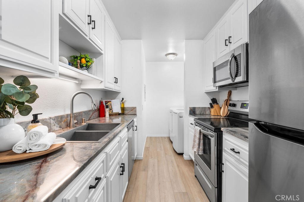 28491 Via Princesa A