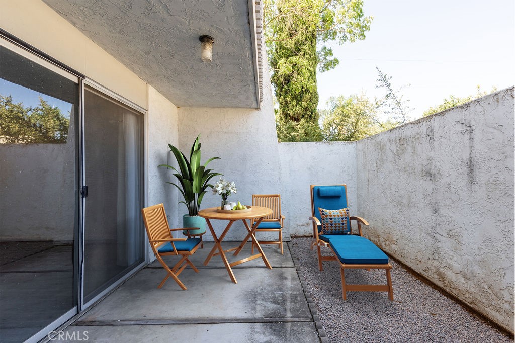 1550 S Maple Street 1