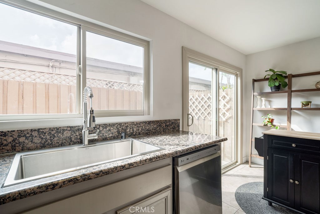 267 S Mollison Avenue 12