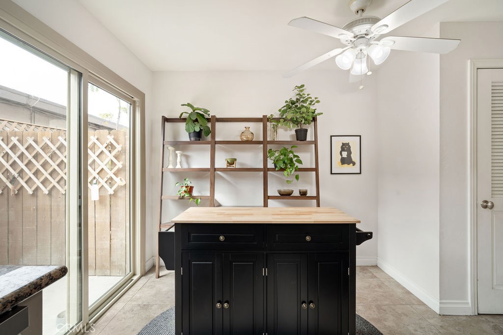 267 S Mollison Avenue 12