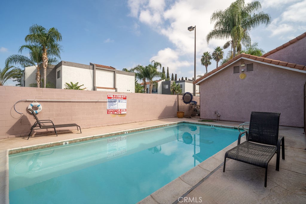 267 S Mollison Avenue 12