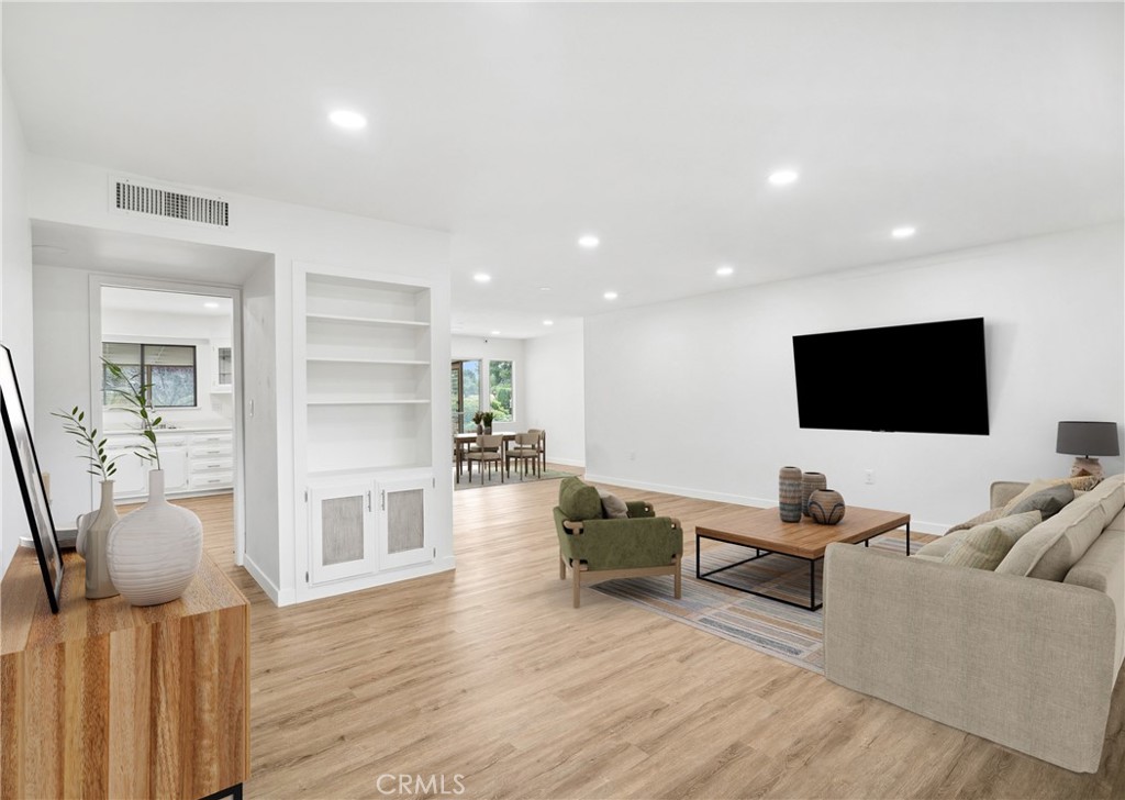 28890 Snead Drive