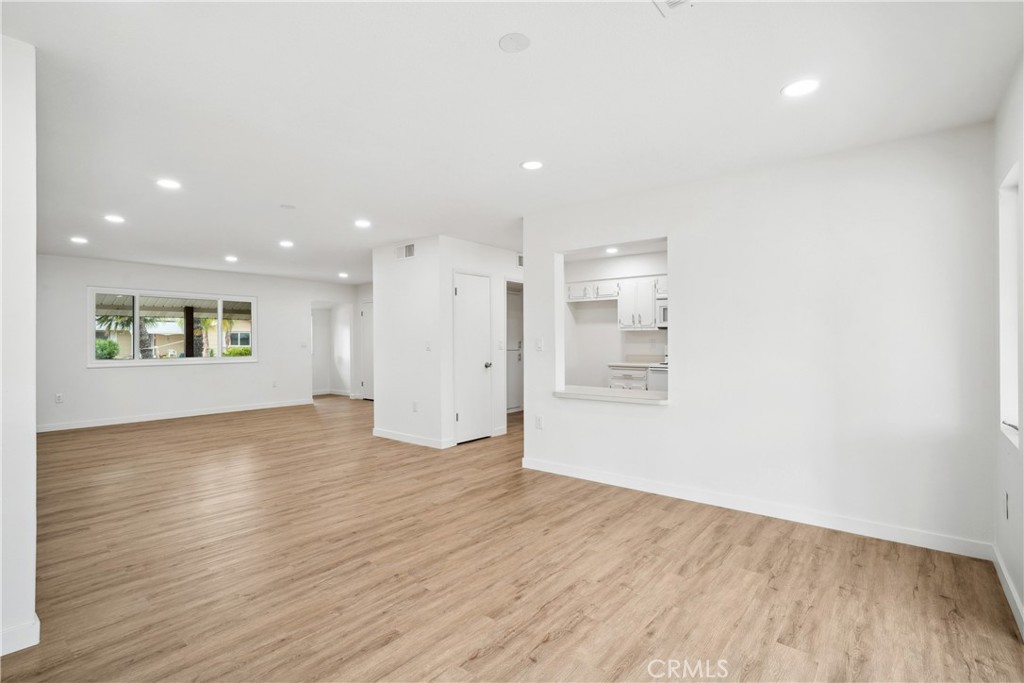 28890 Snead Drive