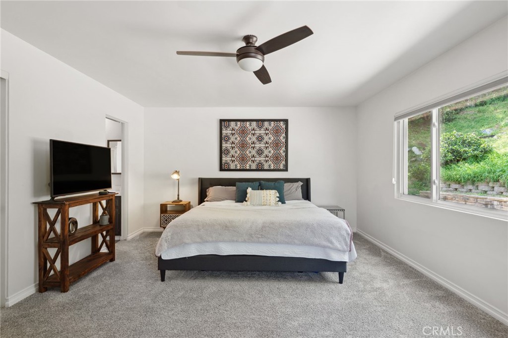 2211 Sunset Drive