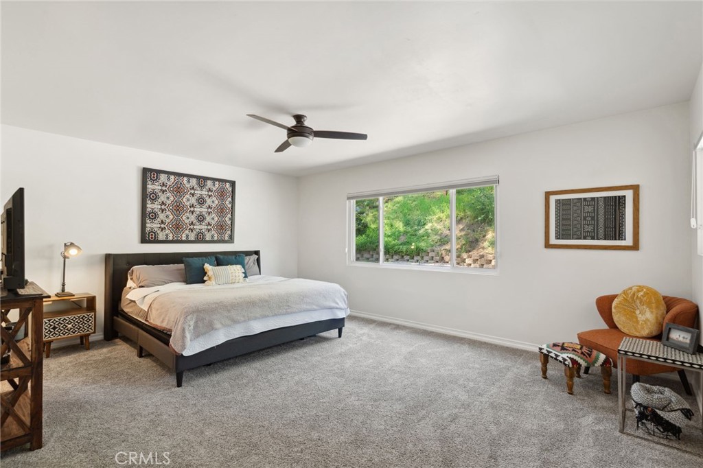 2211 Sunset Drive